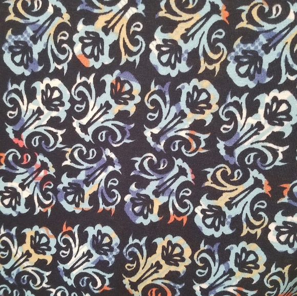 LuLaRoe Randy S - Picture 2 of 3